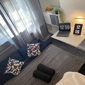 Bed & Breakfast Cosy Flat In London