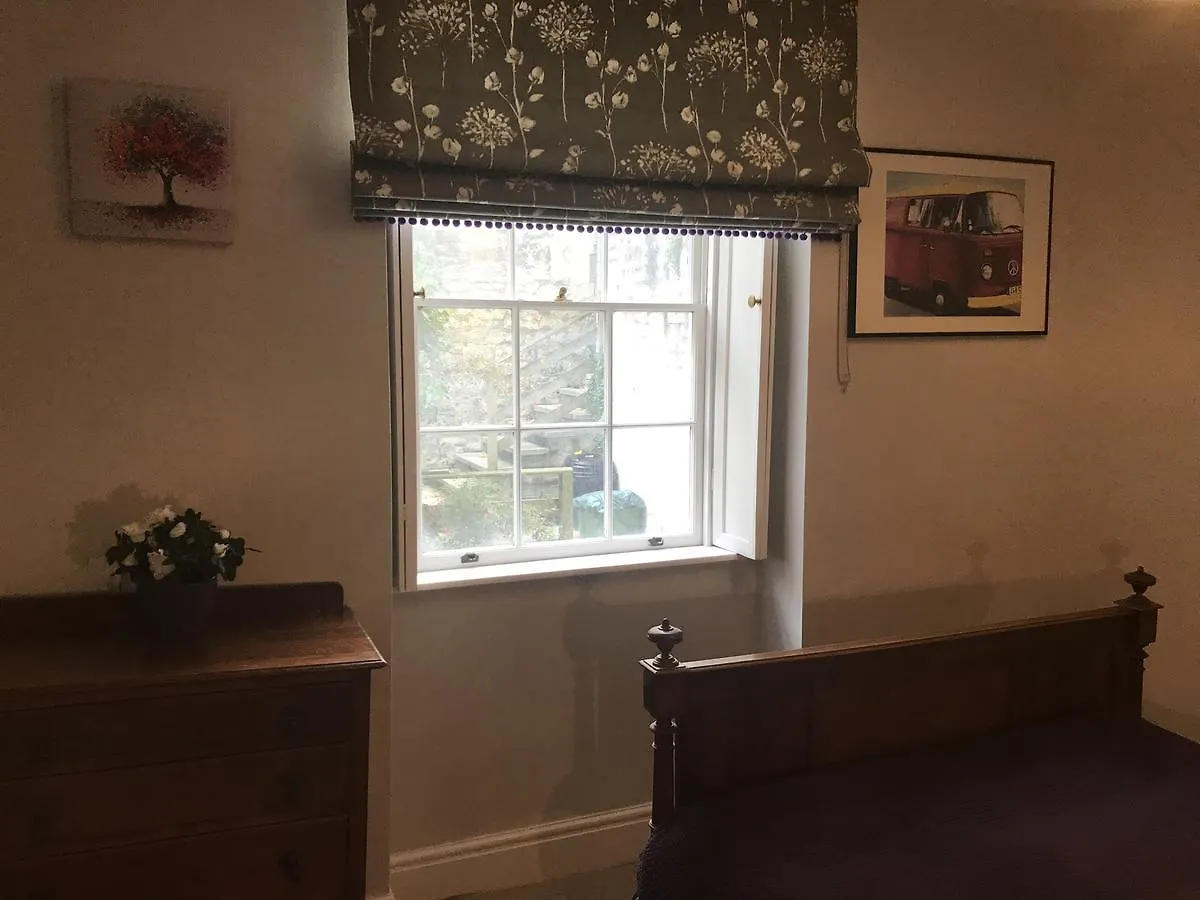 Bed & Breakfast City Centre - Rivers Street, Quiet 2 Bed Ground Floor Georgian Garden Apartment